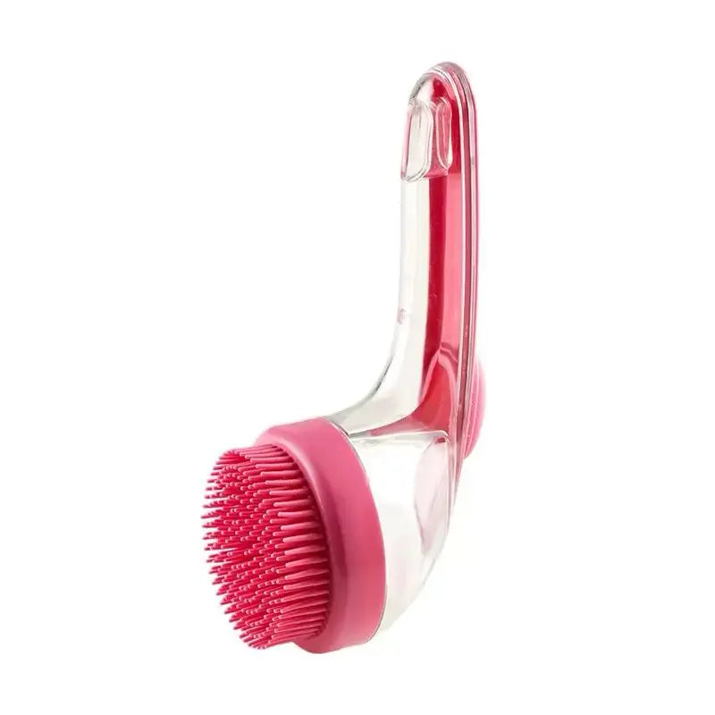 Pet Bath Brush With Soap Dispenser – Essential bathing tool for dogs and cats, featuring a built-in shampoo dispenser.